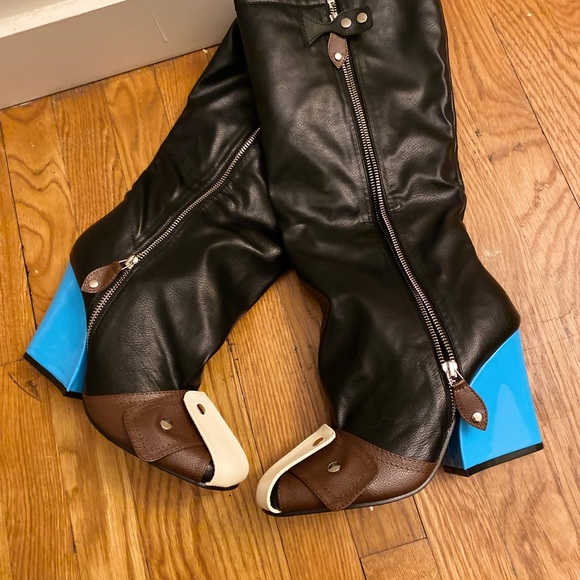 SENNA BUCKLE DETAIL SQUARE TOE BLUE WEDGE HEEL KNEE HIGH BOOT IN BLACK FAUX LEAT - Picture 7 of 12